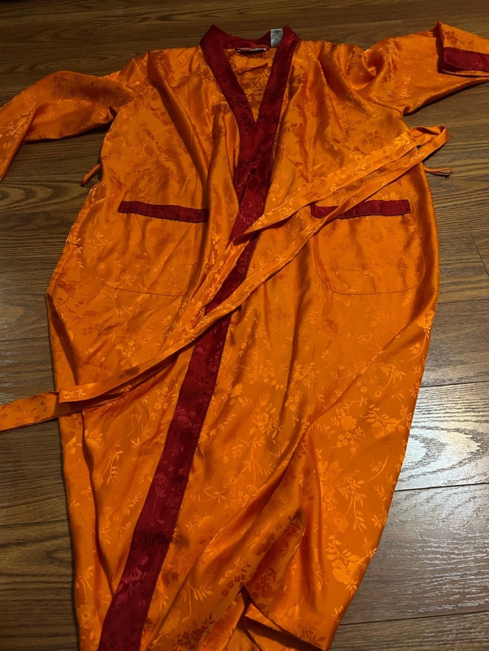 VNTG Bloomingdales Womens Robe One Size Orange Burgundy Trim Tie Belt  Floral